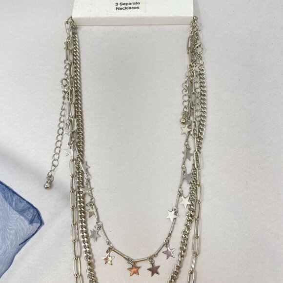 BKE Buckle Necklace Set of 3 Silver-Tone Necklaces Chains Celestial Stars - Picture 3 of 9